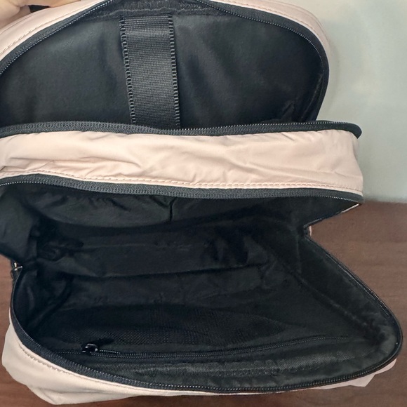 CALPAK Luka backpack - Picture 5 of 6